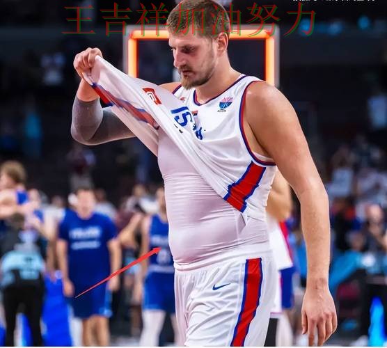 约基奇状态回升引发热议 比赛走势引发热议 约基奇状态回升引发热议 比赛走势引发热议